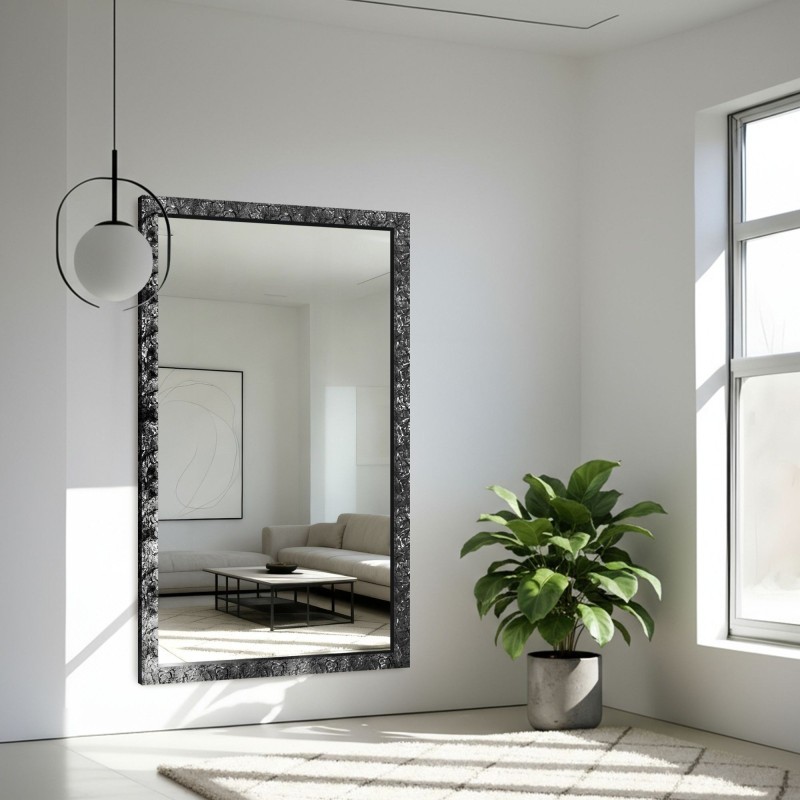 Miroir dans un large cadre en bois argenté – 9502001