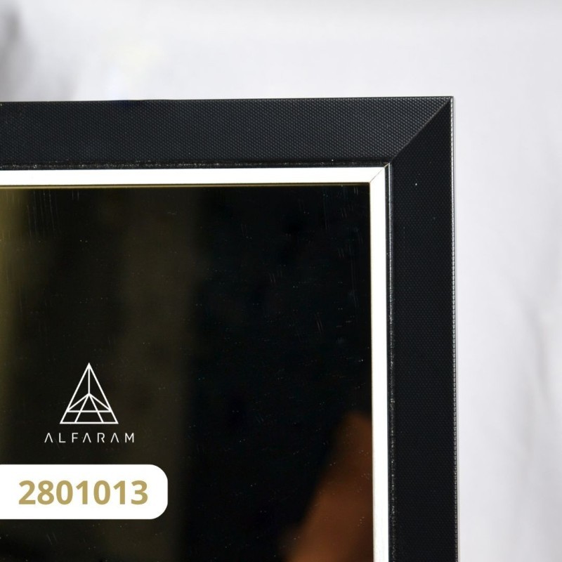 Miroir dans un délicat cadre décoratif en bois - 2801 - couleur du cadre au choix