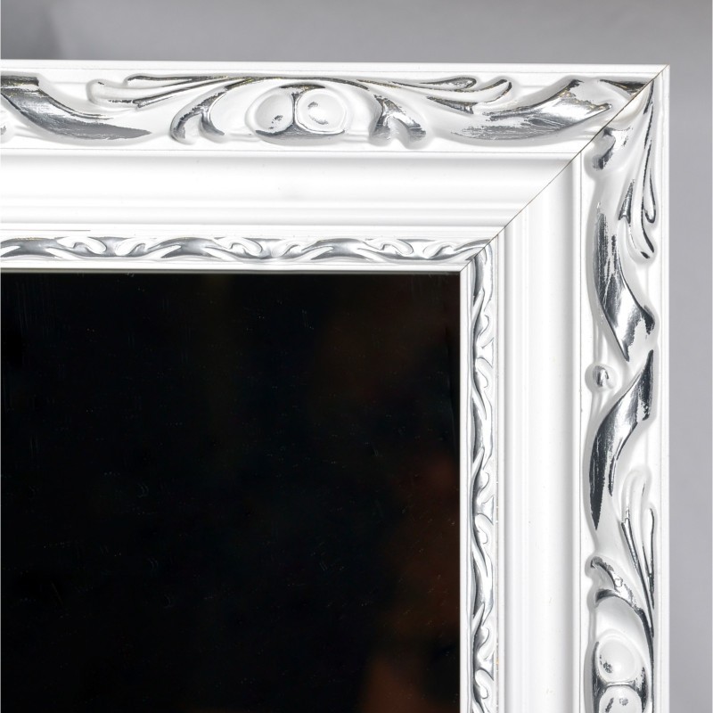 Miroir dans un cadre en bois blanc ornementé - 5004001