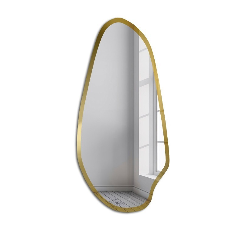 Miroir irrégulier dans un cadre en or brillant - JASPIS SHINE