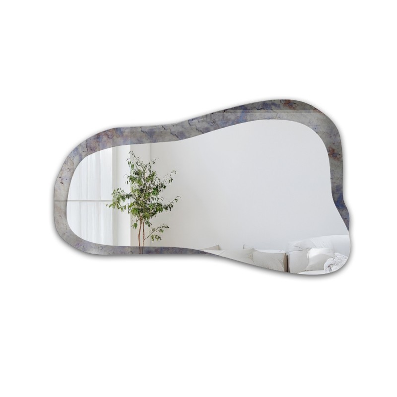 Miroir irrégulier sur moraine vieillie - METRUM