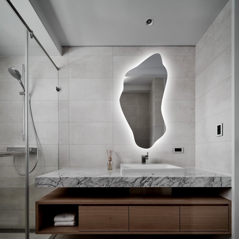 Miroir de forme irrégulière avec éclairage - PIENA LED