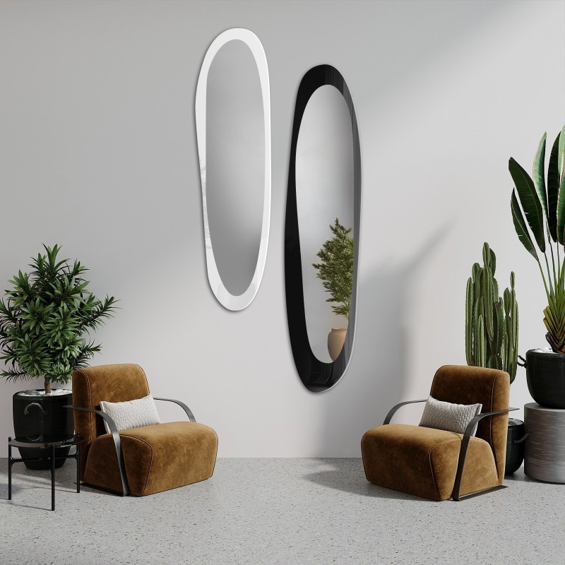 Jeu de deux miroirs en laque de forme irrégulière - SECCO