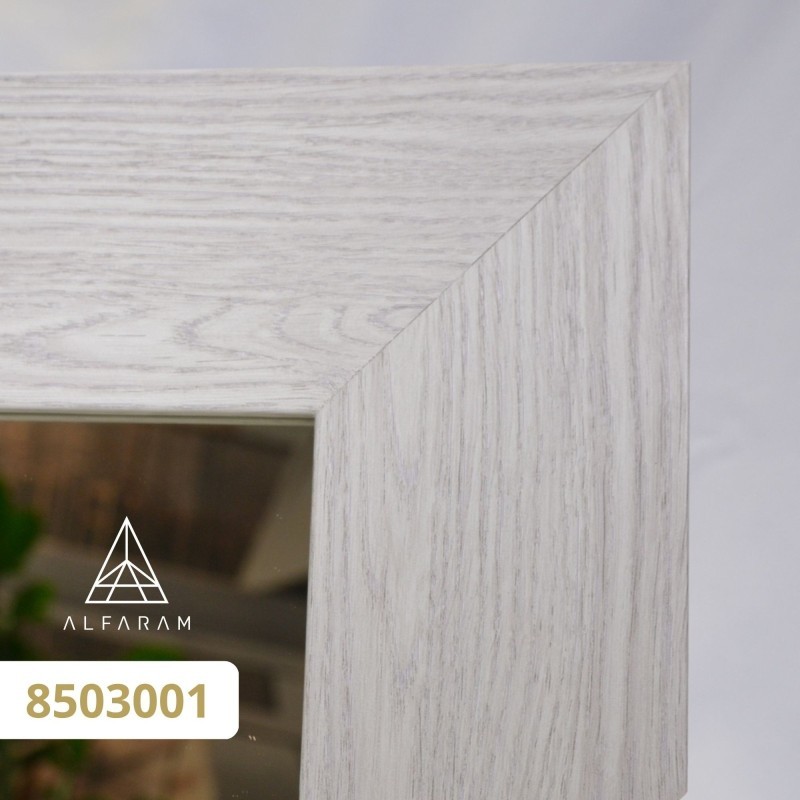 Miroir dans un cadre en bois – 8503 – couleur du cadre au choix