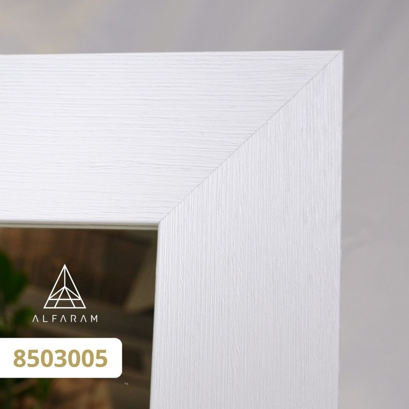 Miroir dans un cadre en bois – 8503 – couleur du cadre au choix