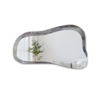 Miroir irrégulier sur moraine vieillie - METRUM