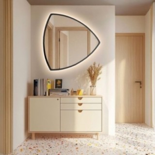 Miroir de salle de bain triangulaire dans un cadre avec éclairage - KARO IN LED FRAME