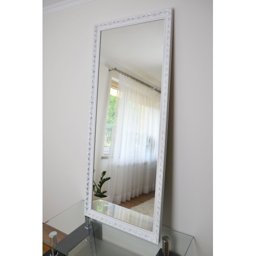 Lustro w białej ornamentowej ramie drewnianej - 5004001