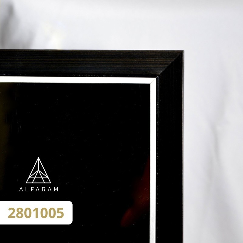 Miroir dans un délicat cadre décoratif en bois - 2801 - couleur du cadre au choix