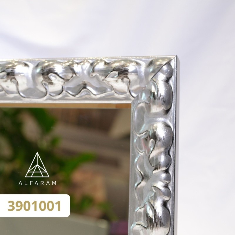 Miroir dans un cadre en bois – 3901 – couleur du cadre au choix