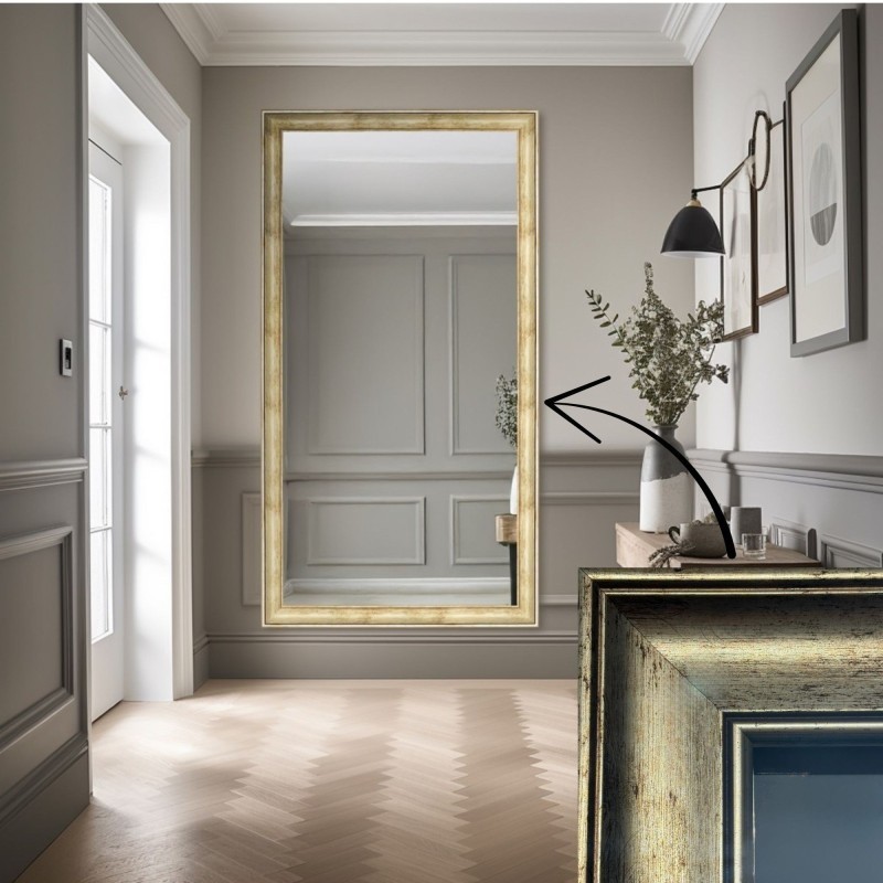 Miroir dans un cadre en bois doré - 5401008
