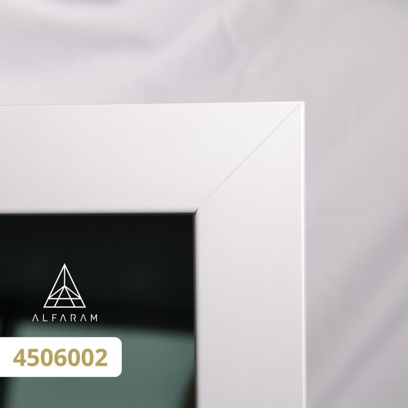 Miroir de loft avec meneaux dans un cadre blanc - HANA