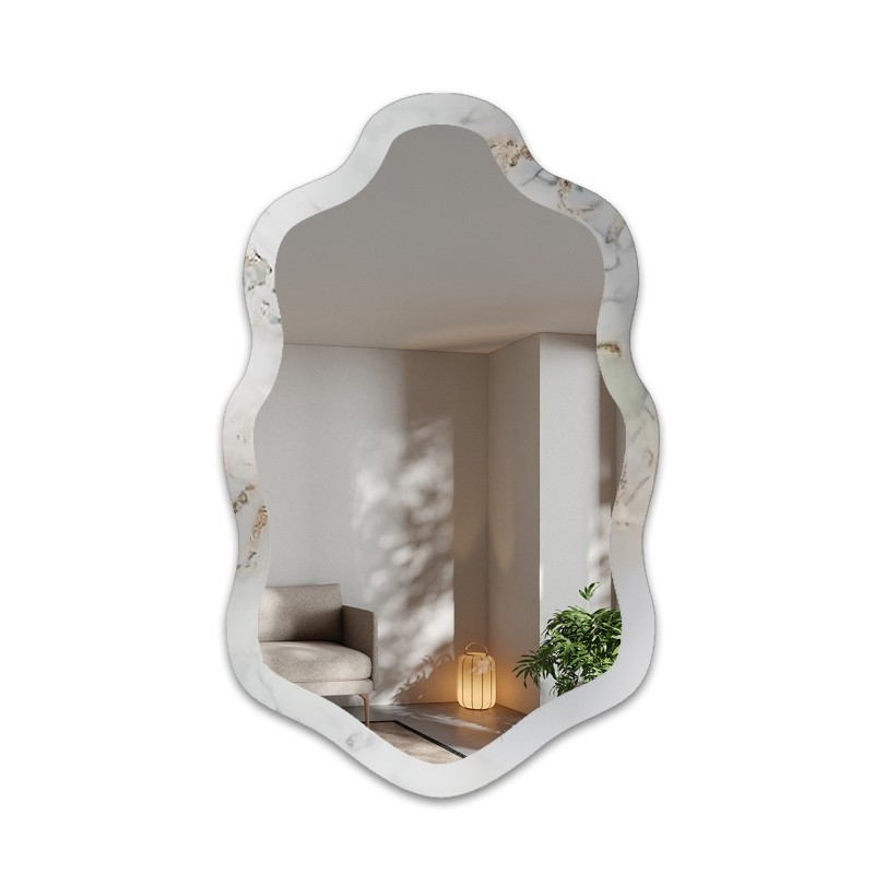 Miroir irrégulier sur marbre blanc et doré – MARBLE CALANTHE
